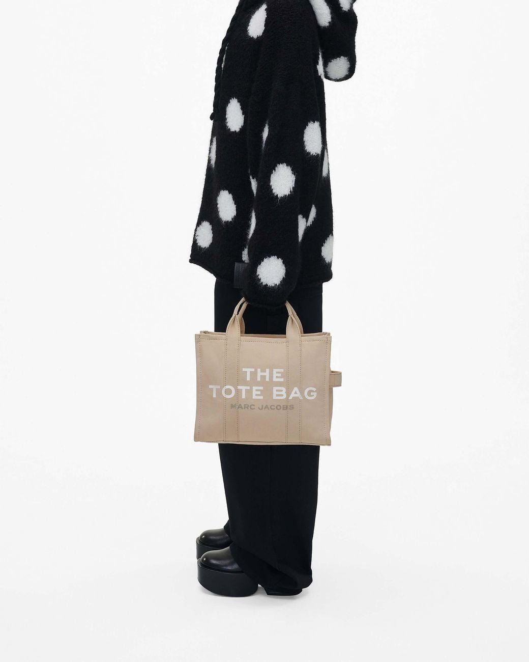 Marc Jacobs Natural Logo Shoulder Bag