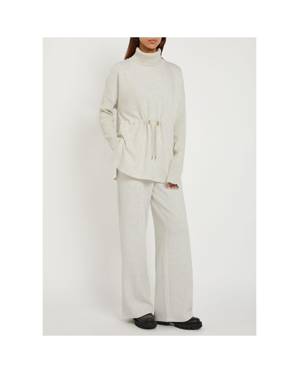 Varley White Loose Long-Sleeved Sweatshirt