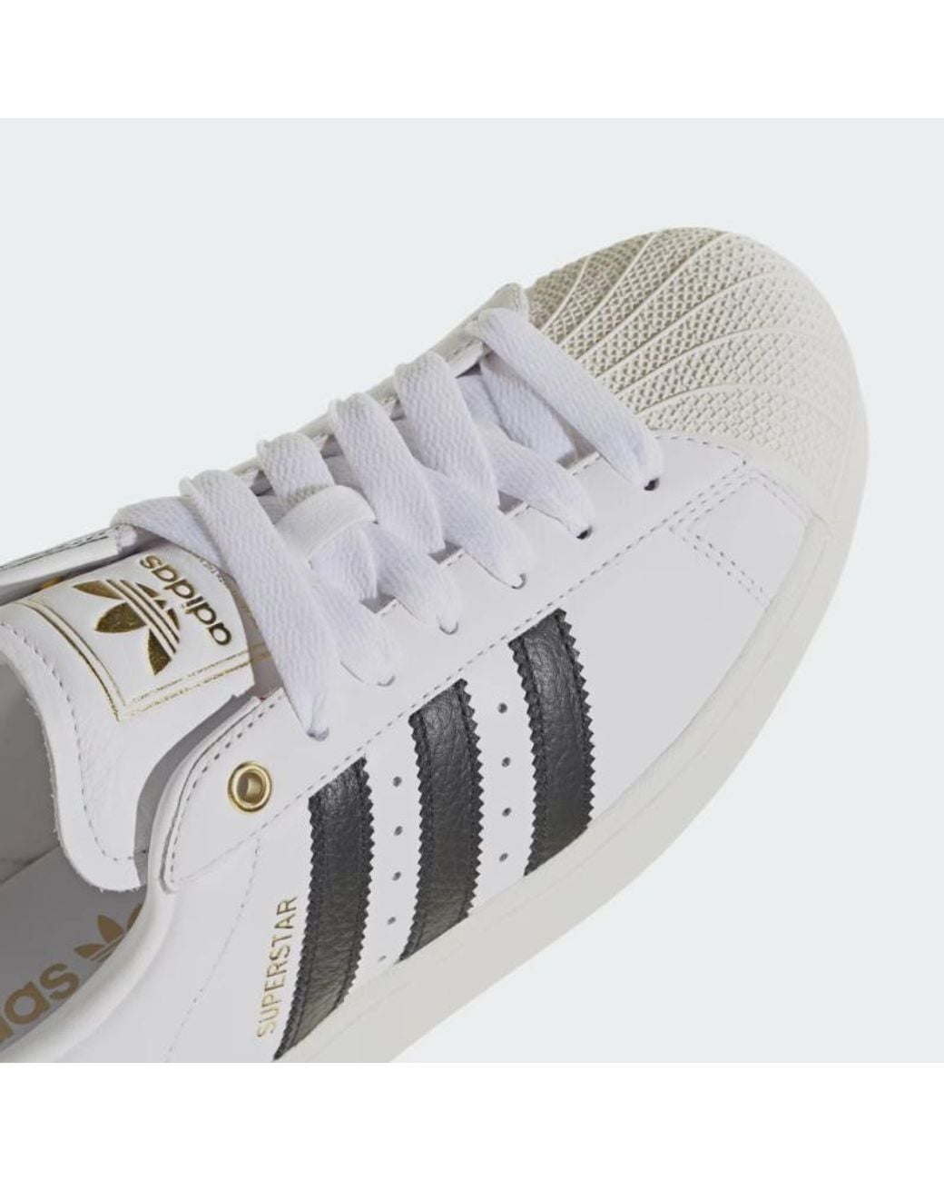 Adidas White Lifestyle Superstar Ii Shoes Ki0979 for men