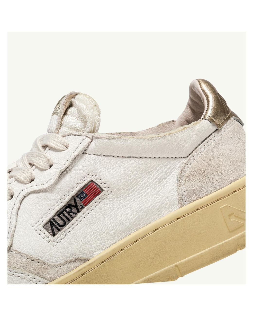 Autry White Logo-Patch Lace-Up Sneakers