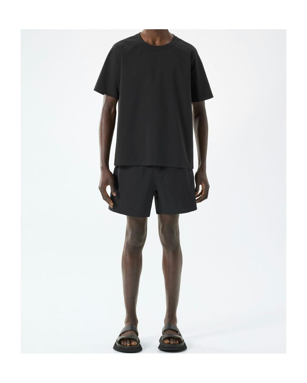 Arc'teryx Black Dromos Tech T-Shirt for men
