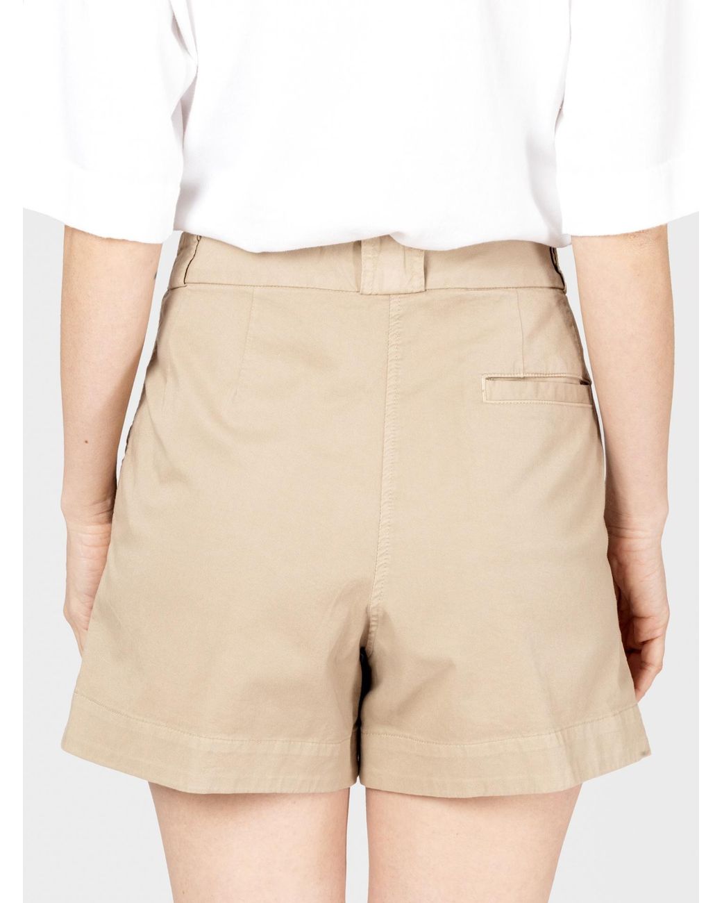 Aspesi Natural Belt Loop Shorts