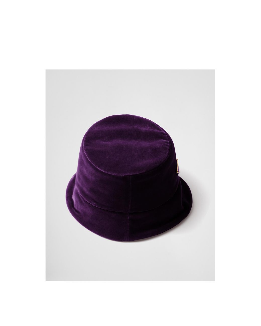 Prada Velvet Bucket Hat in Purple | Lyst