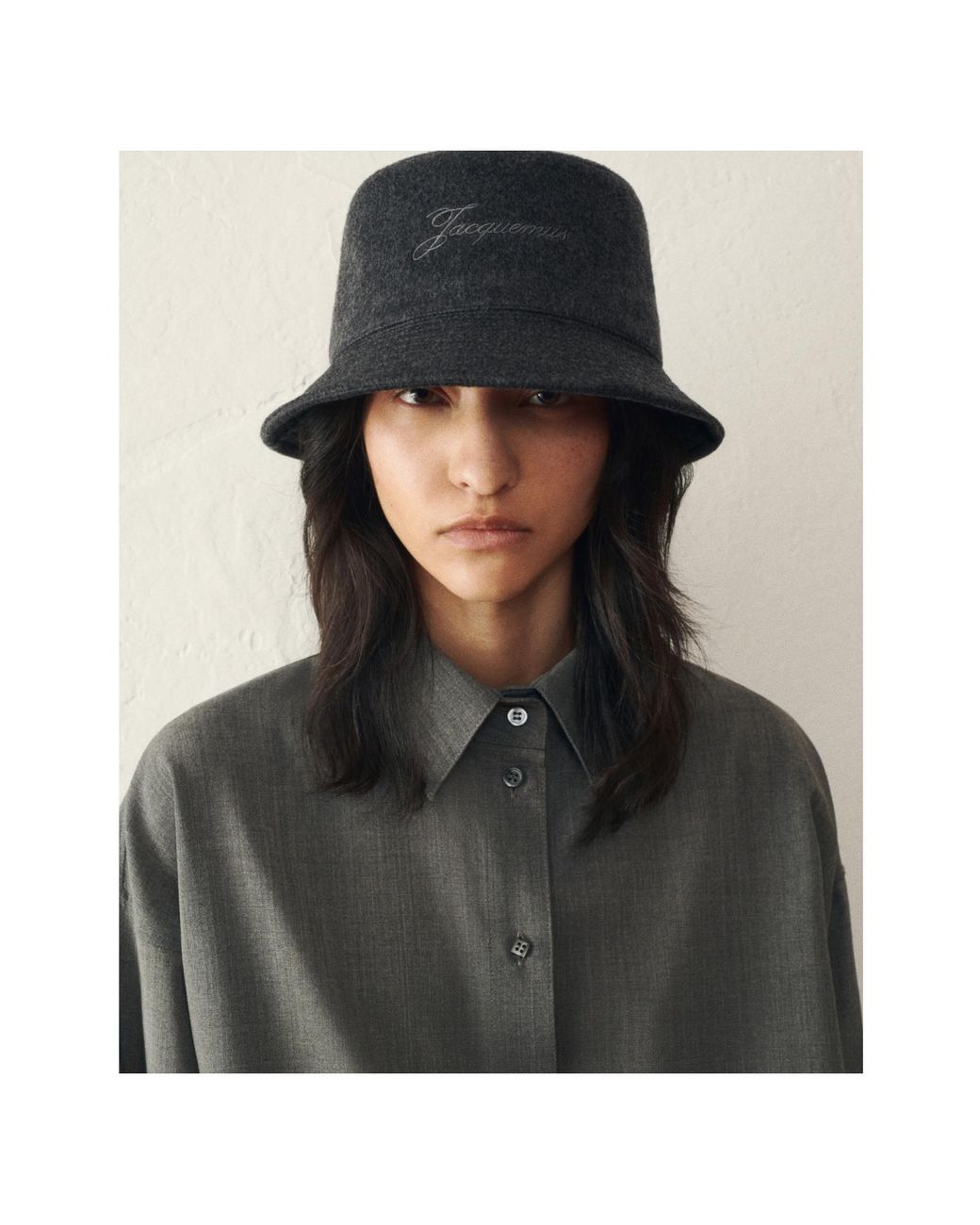 Jacquemus Gray Logo Embroidered Le Bob Bucket Hat for men