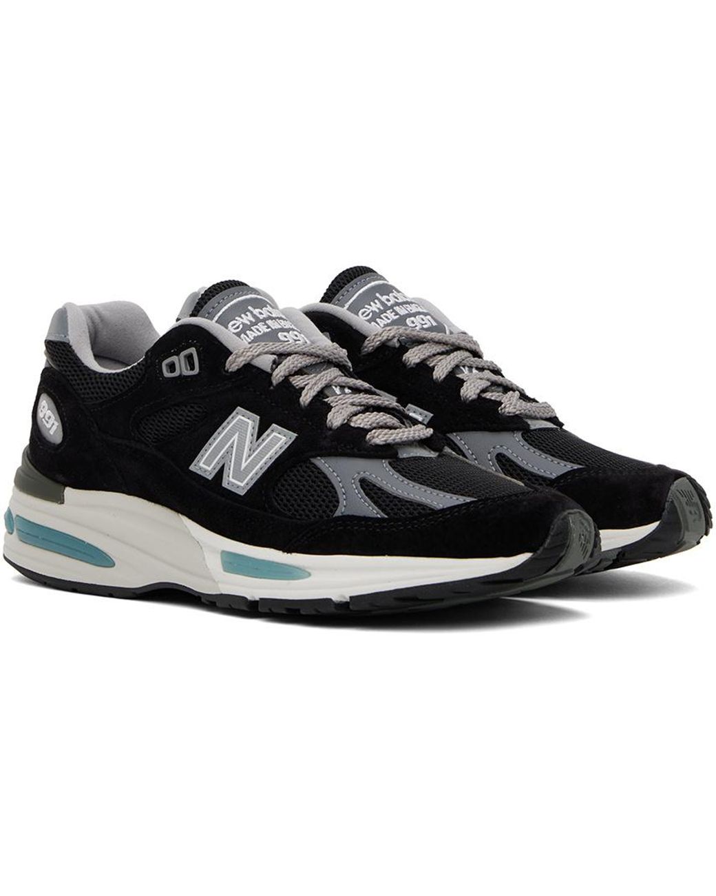 New Balance Black 991V2 Lace-Up Sneakers for men
