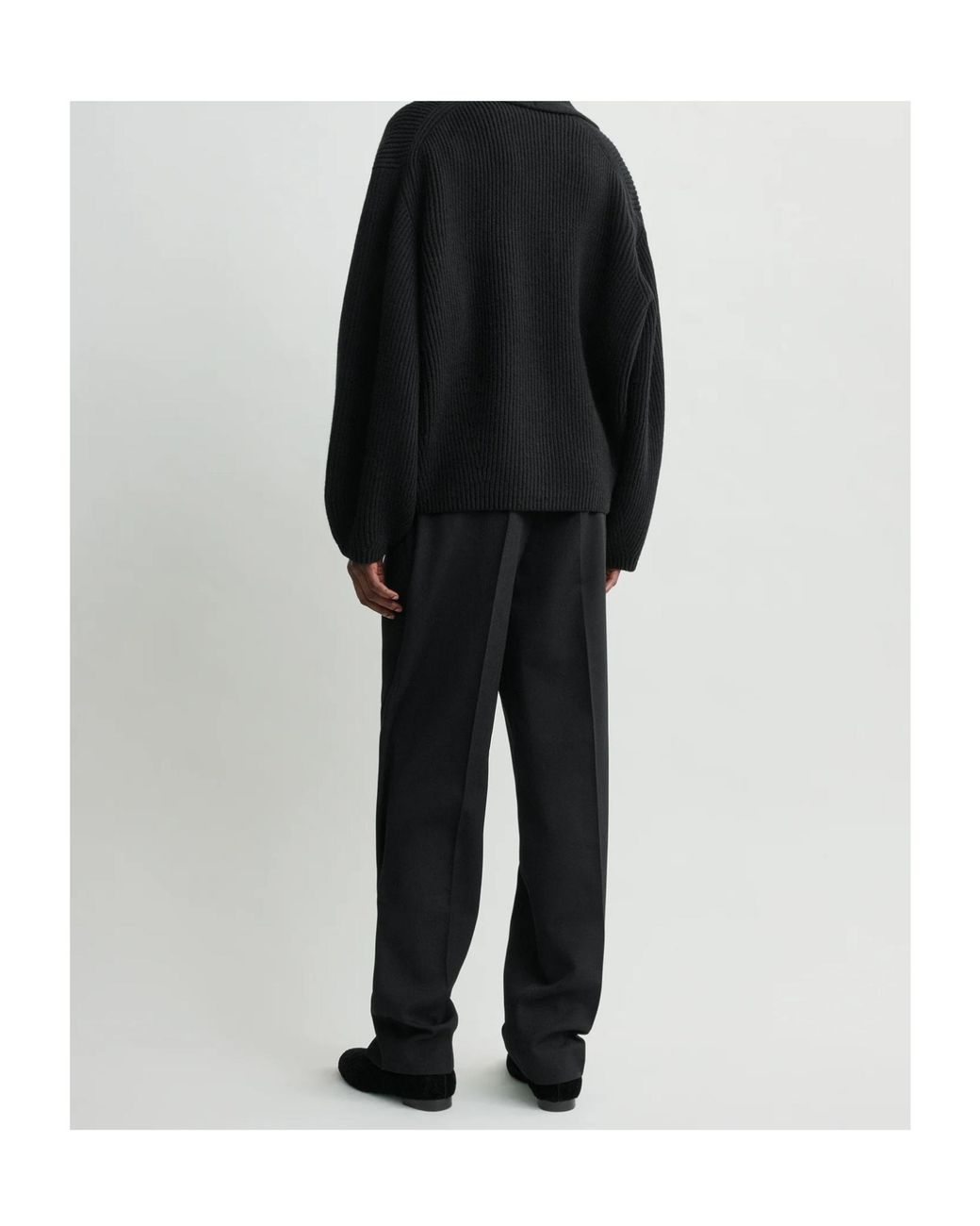 Totême Black Collared Long-Sleeved Knit Sweater