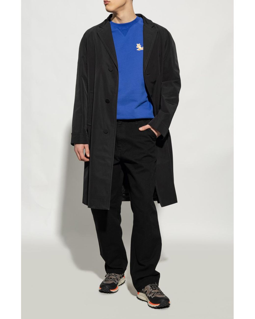 Veja Black Logo Sports Shoes for men