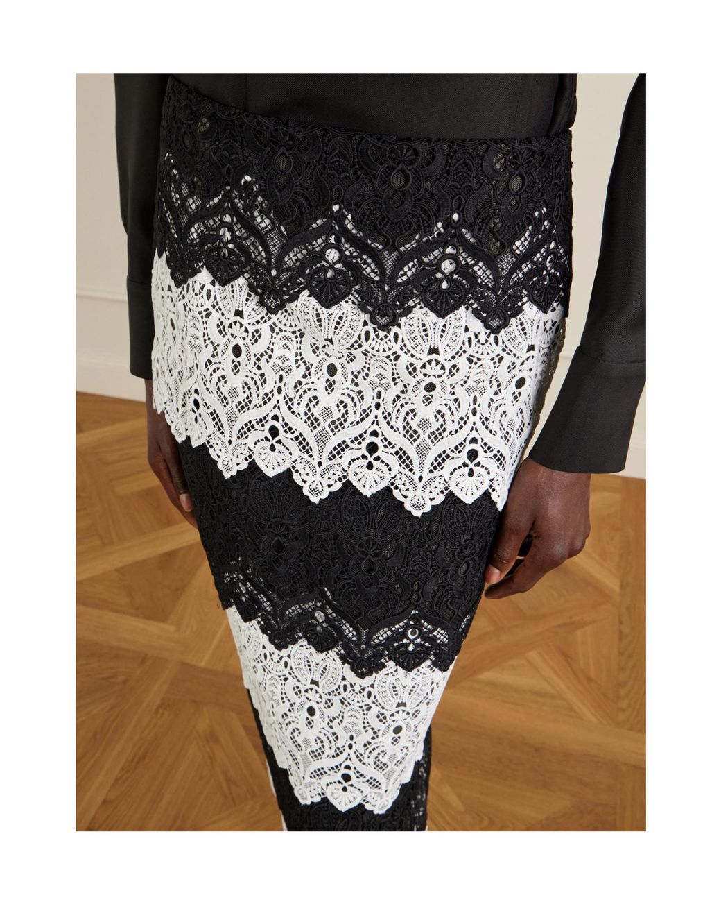 Carolina Herrera Black Lace Midi Skirt