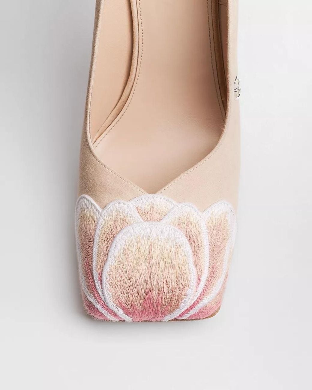 Dior Pink Petale Pump