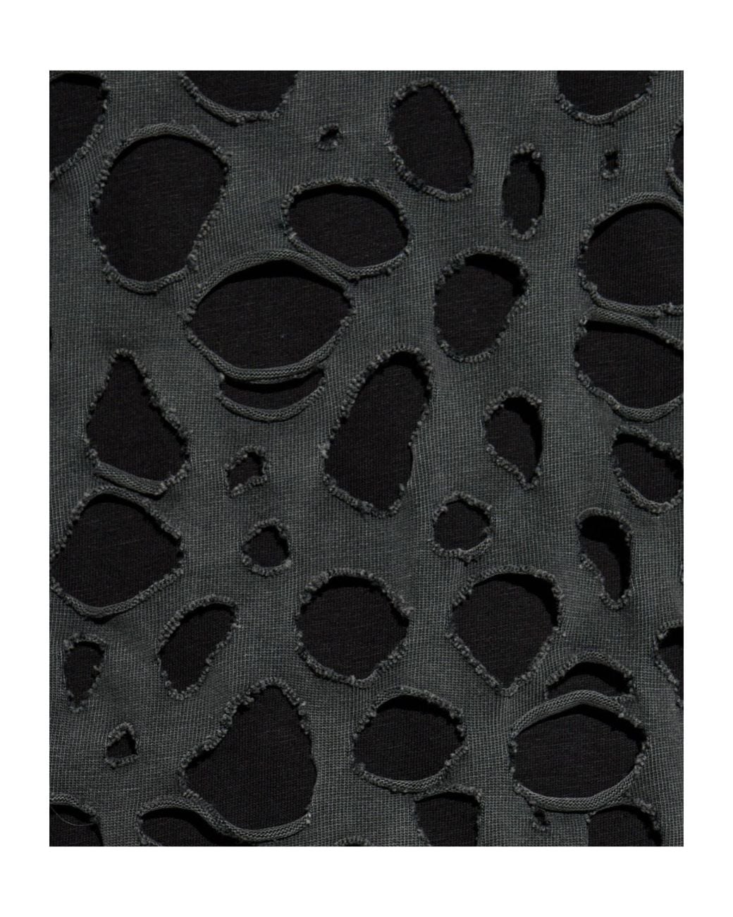 AVAVAV Black Cut-Out Detailed T-Shirt