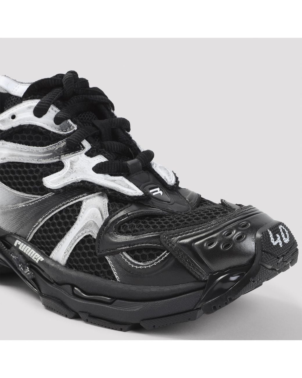 Balenciaga Black 'Runner 2' Sports Shoes