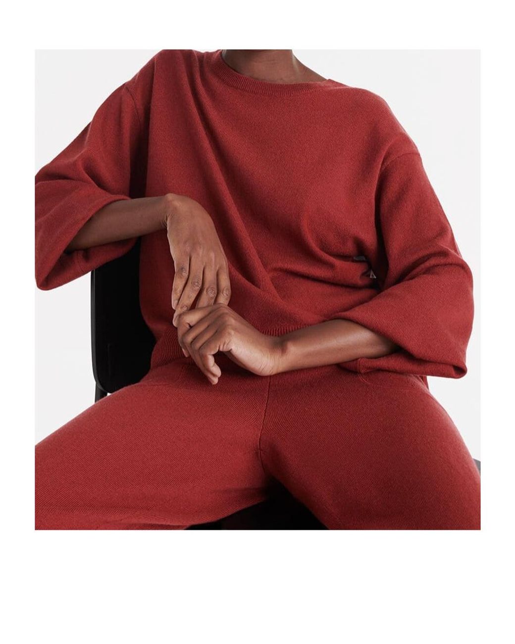 Eres Red Famous Lounge Jumper