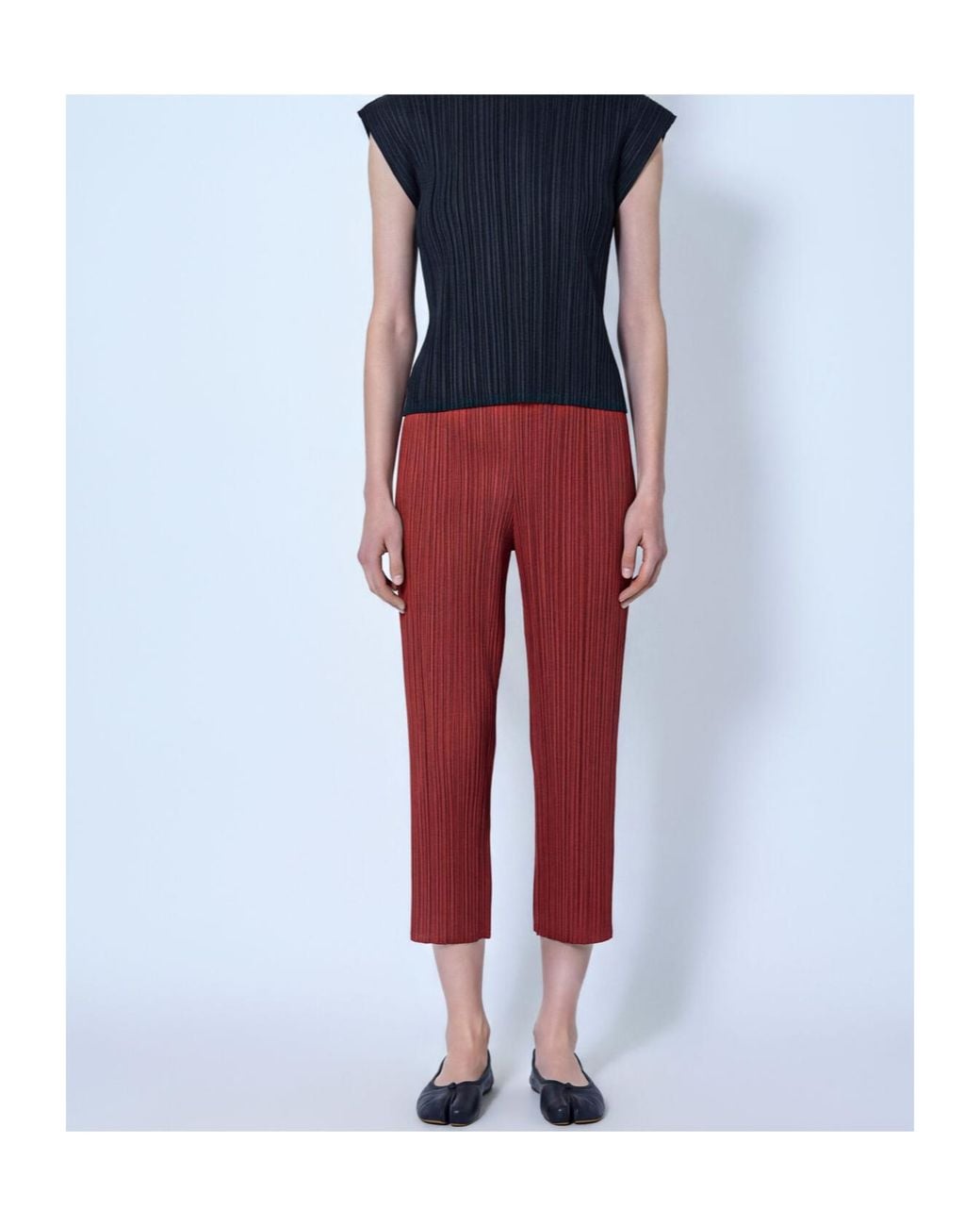 Pleats Please Issey Miyake Red Pleated Casual Trousers
