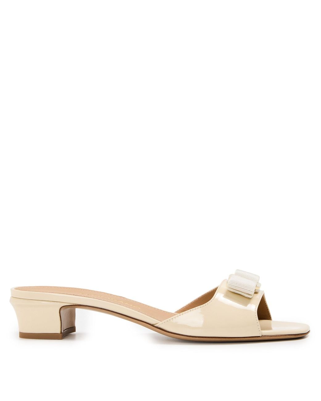 Ferragamo White Simple Slippers