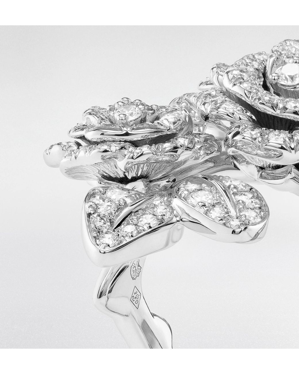 Dior White Rose Bagatelle Ring