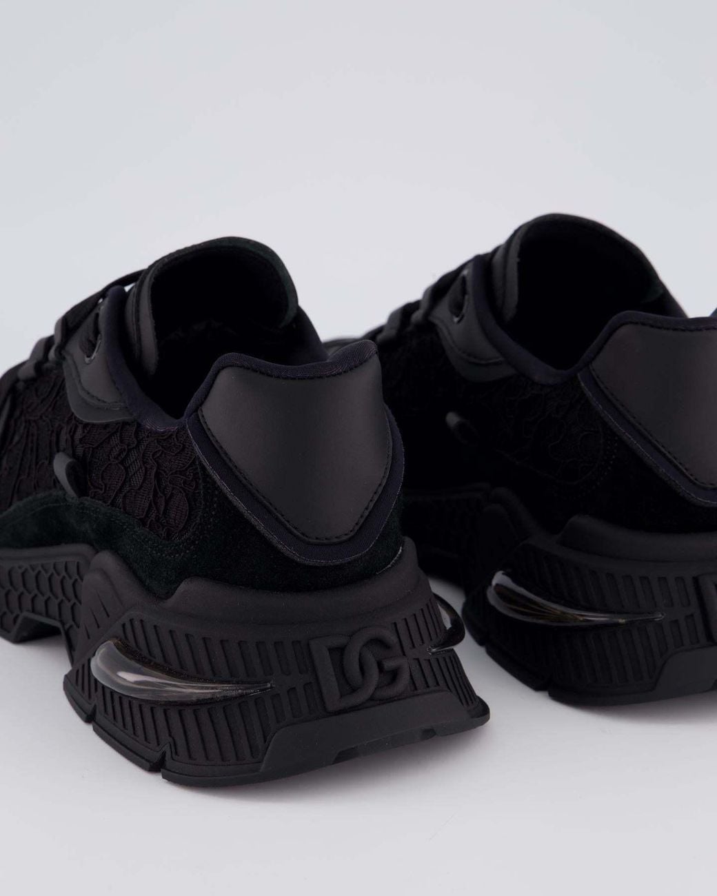 Dolce & Gabbana Black Airmaster Lace-Detailed Sneakers