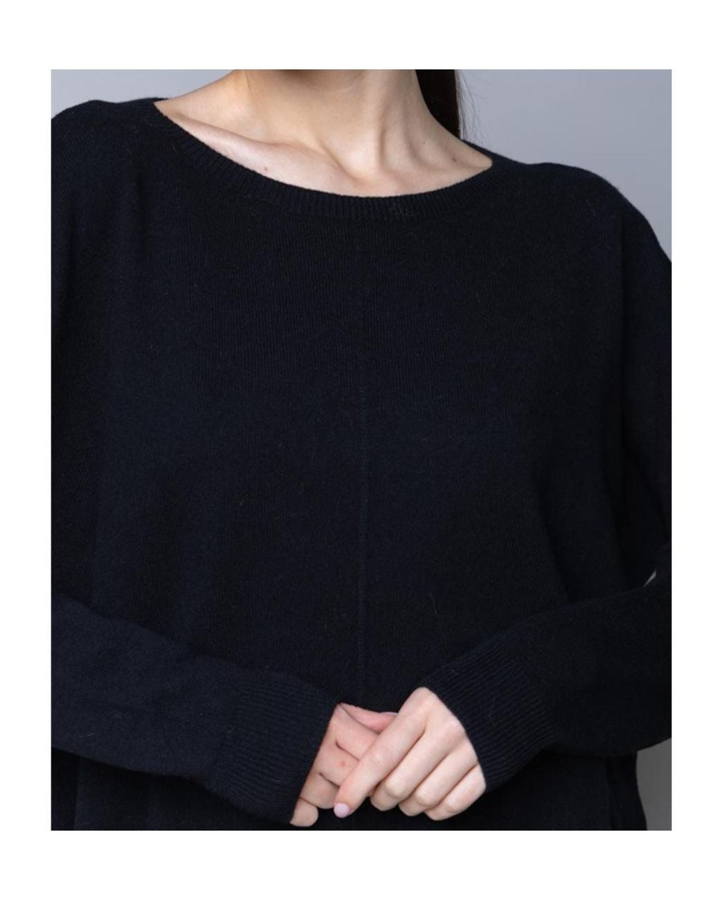 Kaos Black Boat Neck Sweater