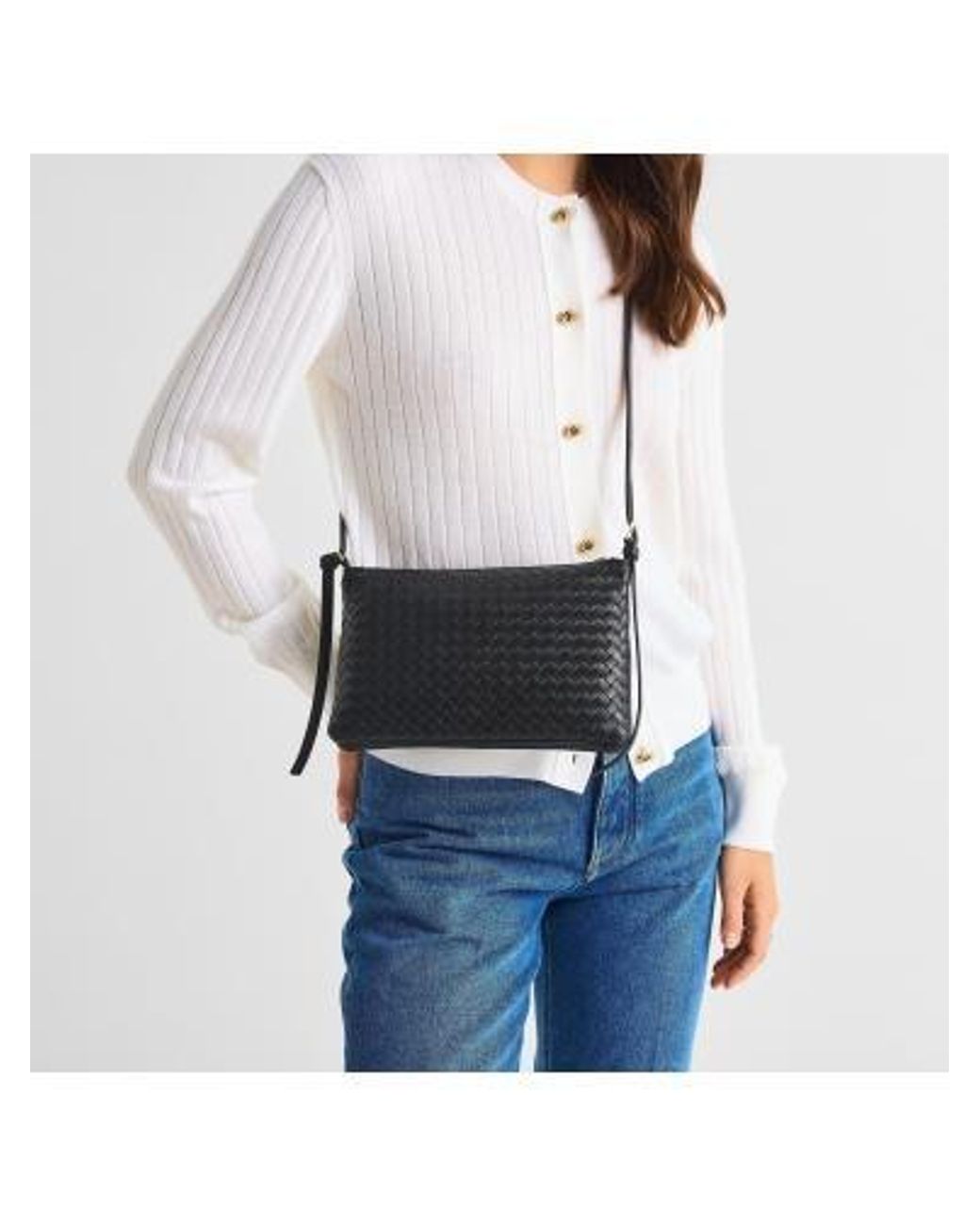 McQueen Black Solid Color Minimalist Shoulder Bag