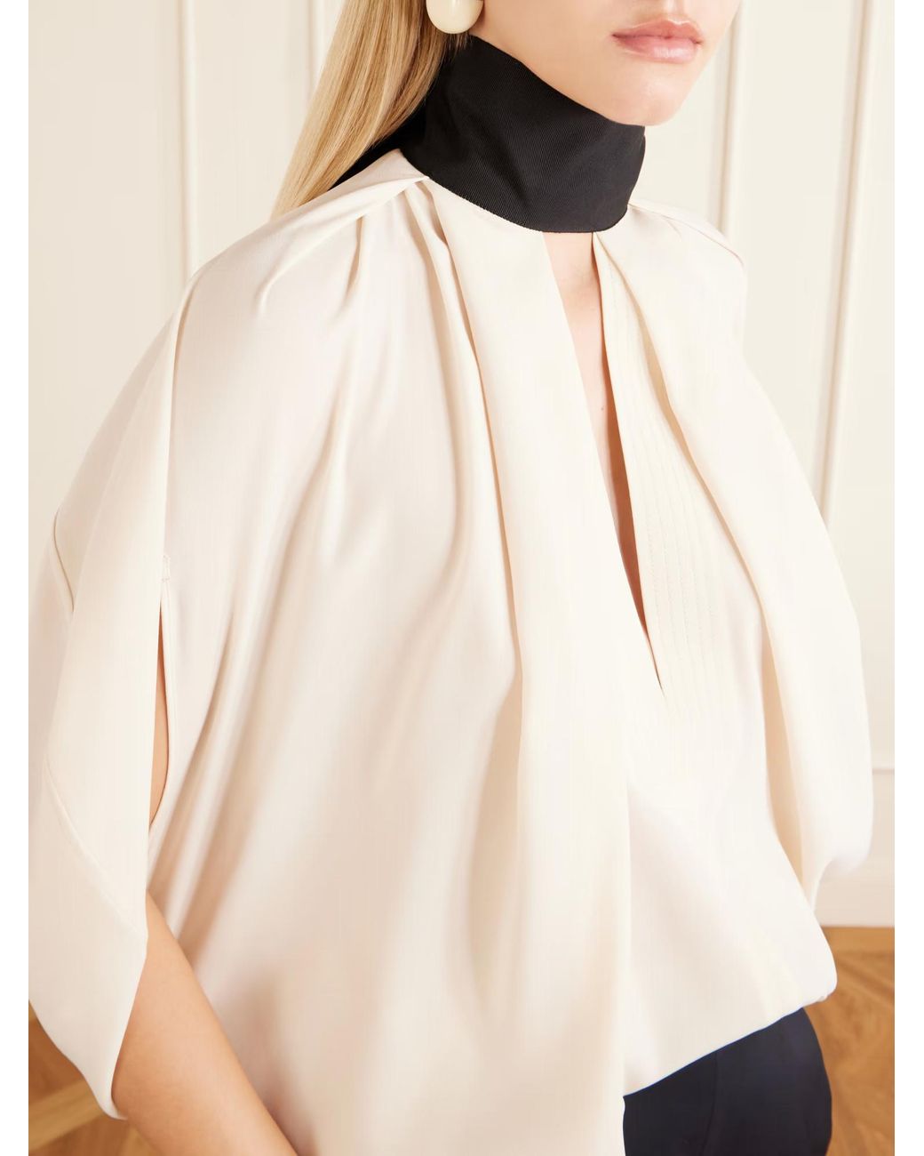 Lanvin White Bow-Decorated Crepe Backless Top