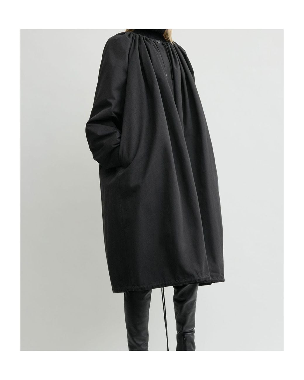 Totême Black Totême Gathered Parachute Coat