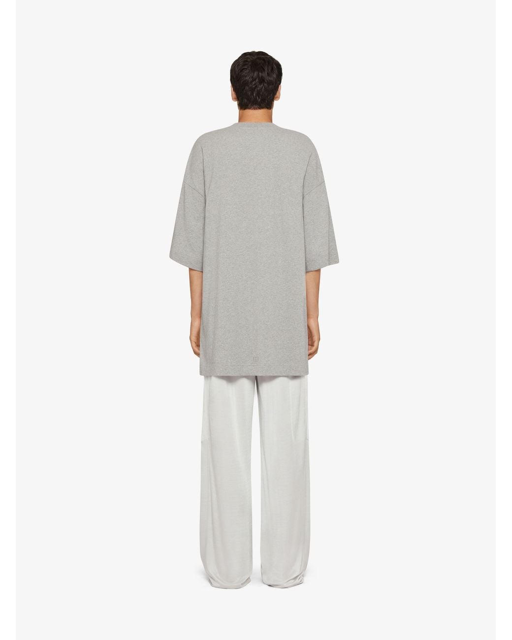 Color World Wide Sign Givenchy Wide Fit T-Shirt in Gray for Men | Lyst