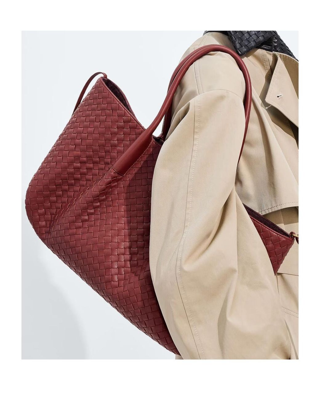 Bottega Veneta Red Large Pinacoteca