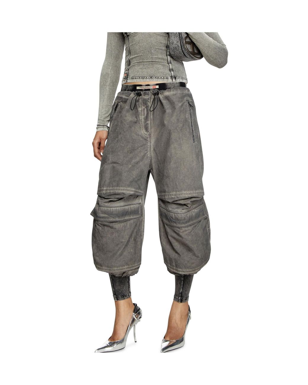 パンツ DIESEL P-DAYETZ-SHORT-FEM-Q3 size42 ウィメンズ バミューダパンツ P-DAYETZ-SHORT-FEM（その他パンツ