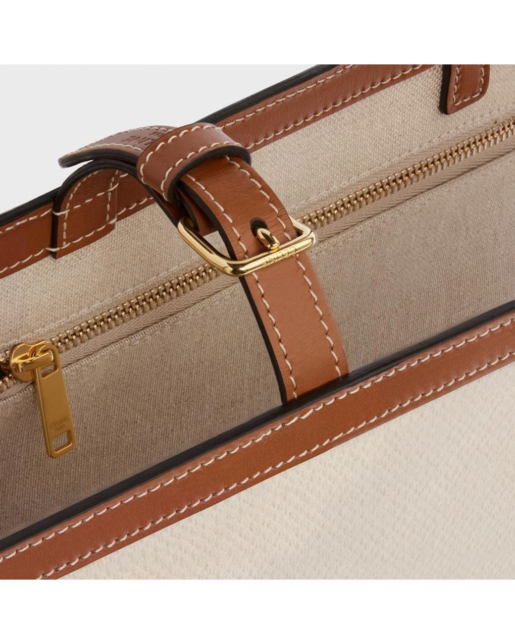 Céline White Towel Carrier