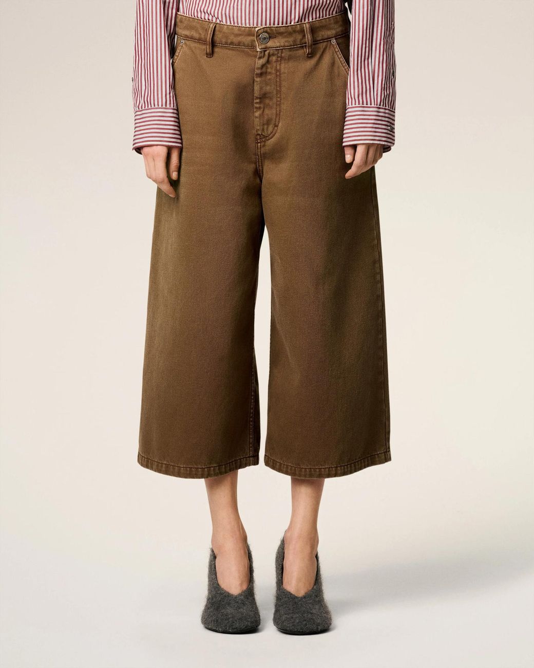 AMI Brown Bermuda Long