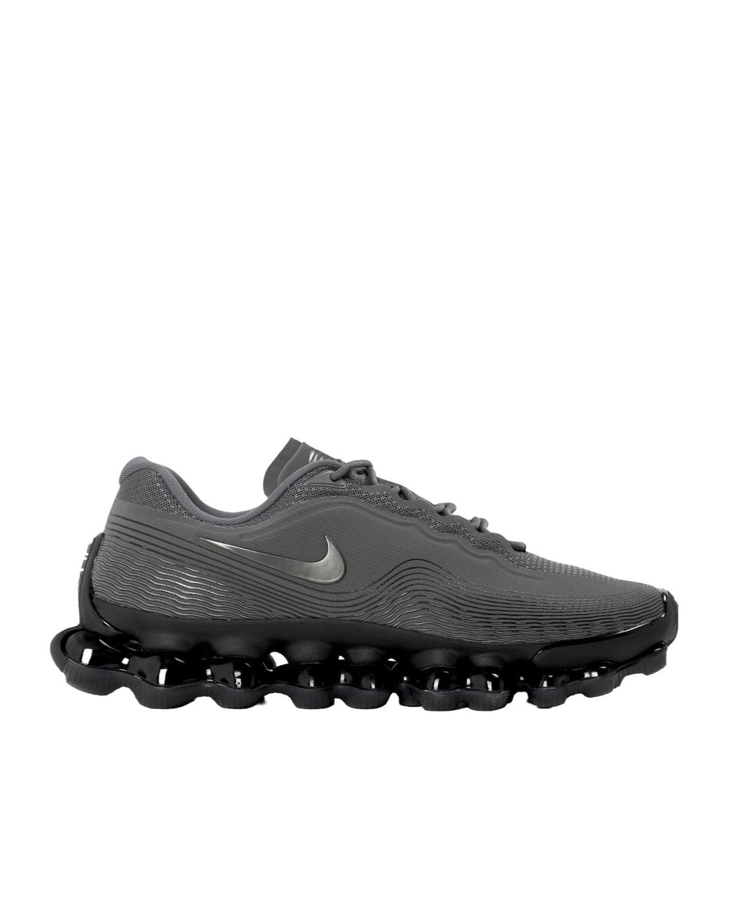 Nike Black Mesh Sneaker for men