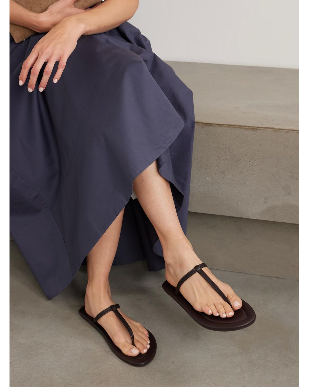 St. Agni Brown T-Shirt Leather Slippers