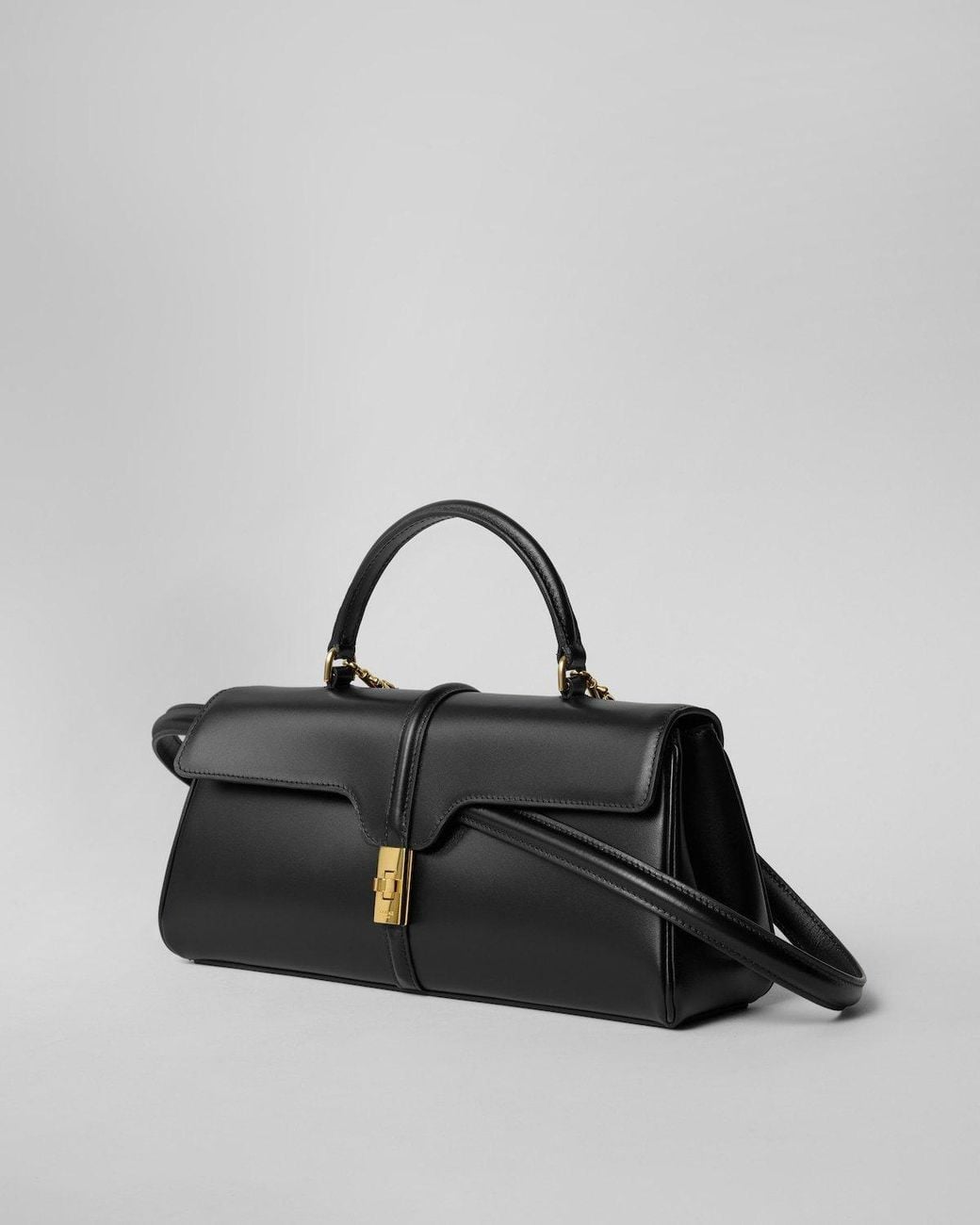 Céline Black Le 16 Side-To-Side