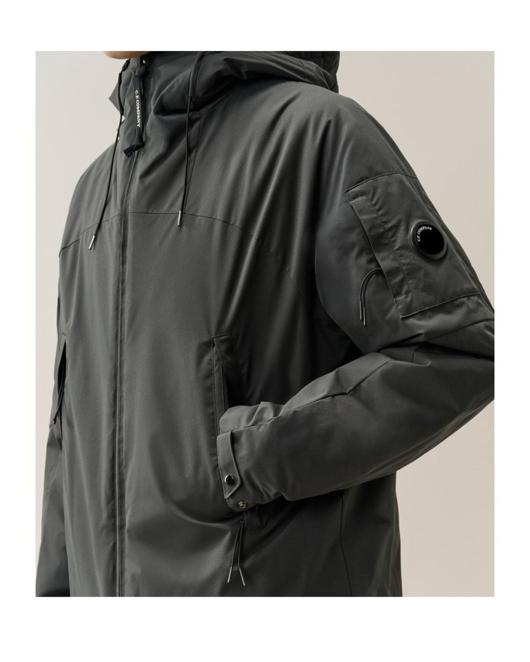 C P Company Green Lens-Detail Hooded Jacket for men