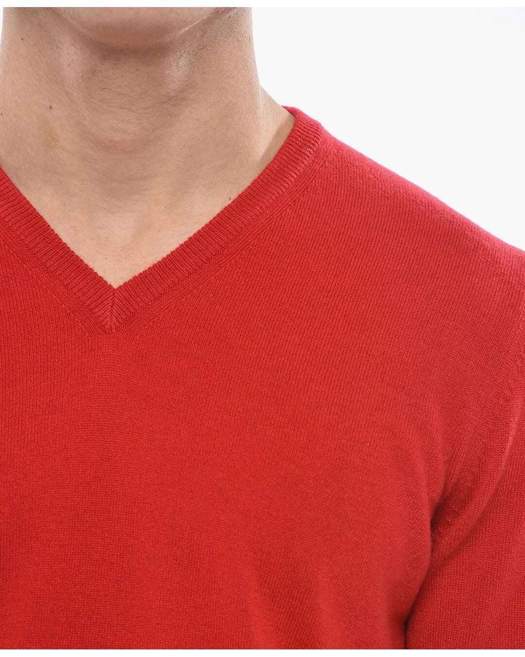Malo Red V-Neck Cashmere Fine-Knit Top for men