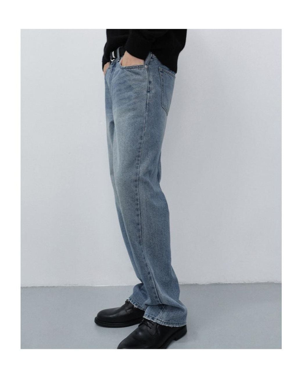 DUNST Blue Belt-Loop Jeans for men