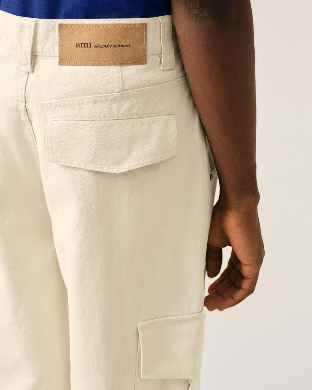 AMI Natural Ami Baggy-Fit Cargo Trousers for men