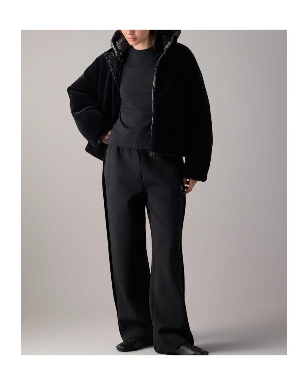 Moose Knuckles Black Queens Reversible Down Puffer