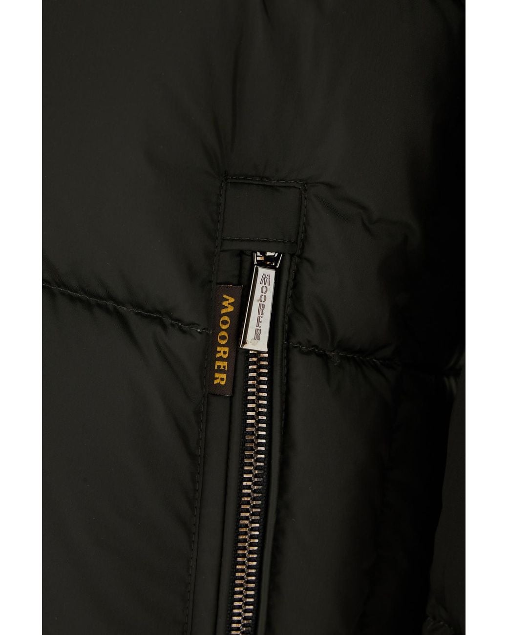 Moorer Black Brett Quilted Hooded Jacket for men