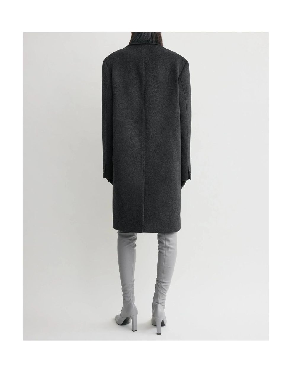 Totême Black Double-Breasted Cashmere Coat