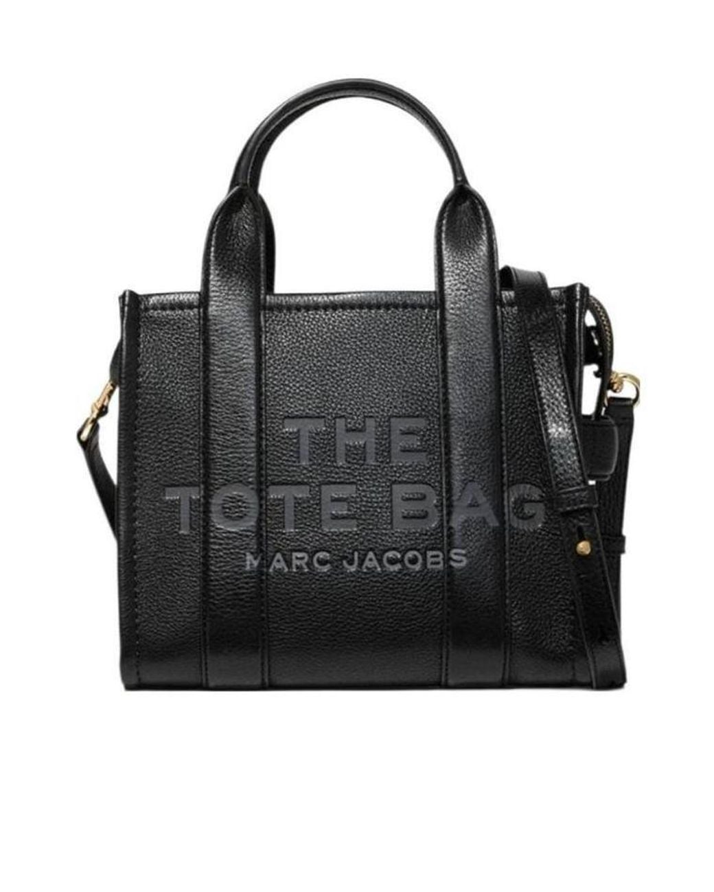 Marc Jacobs Black Logo Embossed Shoulder Bag