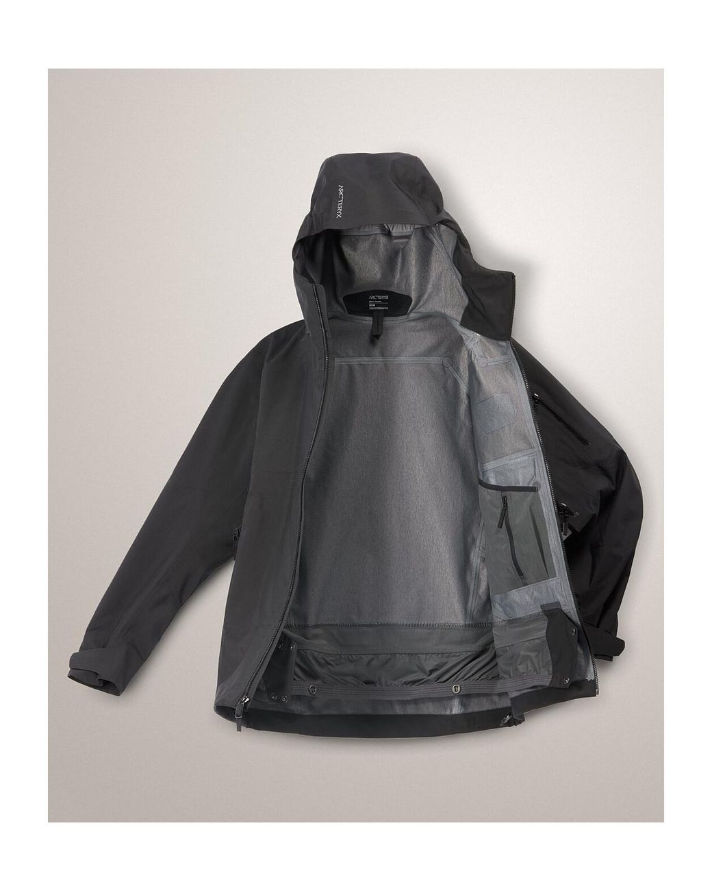 Arc'teryx Black Sabre Gore-Tex Jacket for men