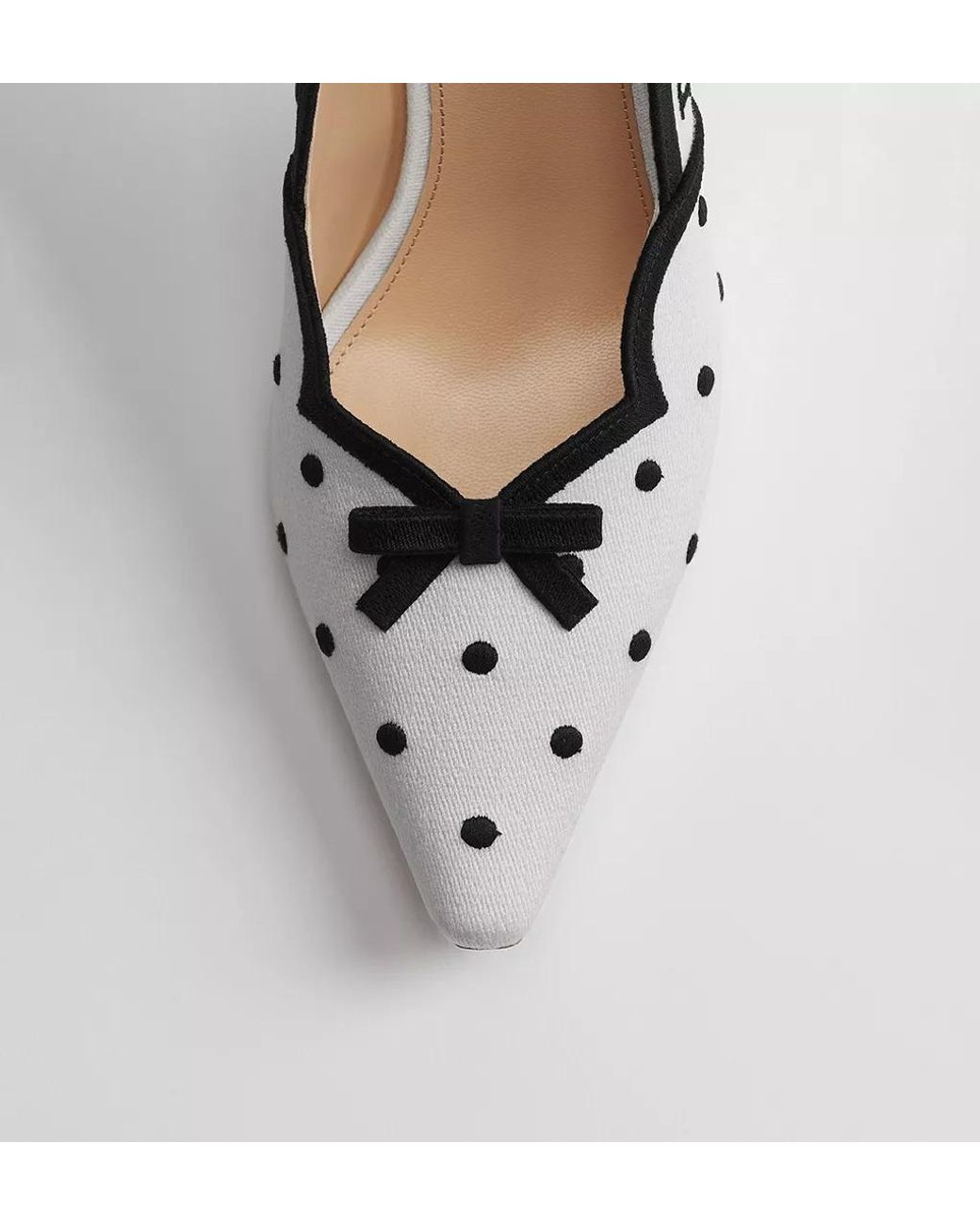 Dior White Romance Pump