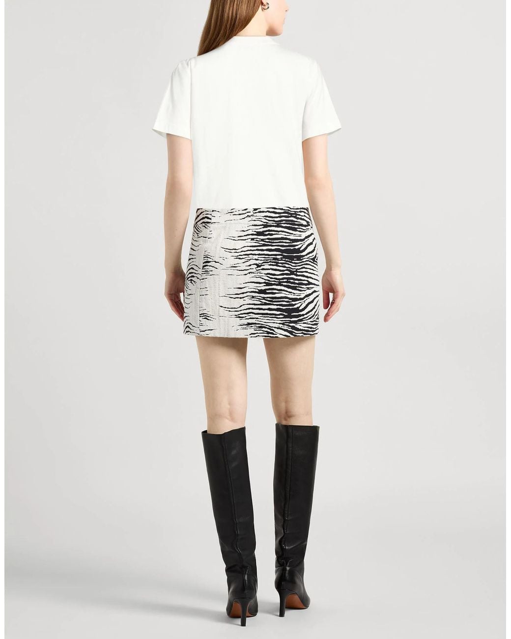 Burberry White Simple Solid-Color T-Shirt