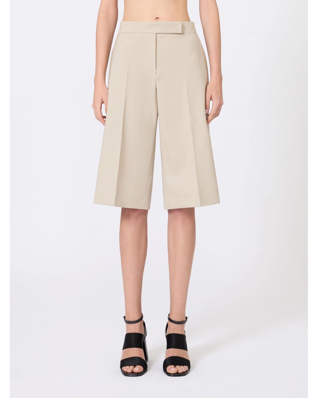 Max Mara Natural Pleat Detailed Shorts