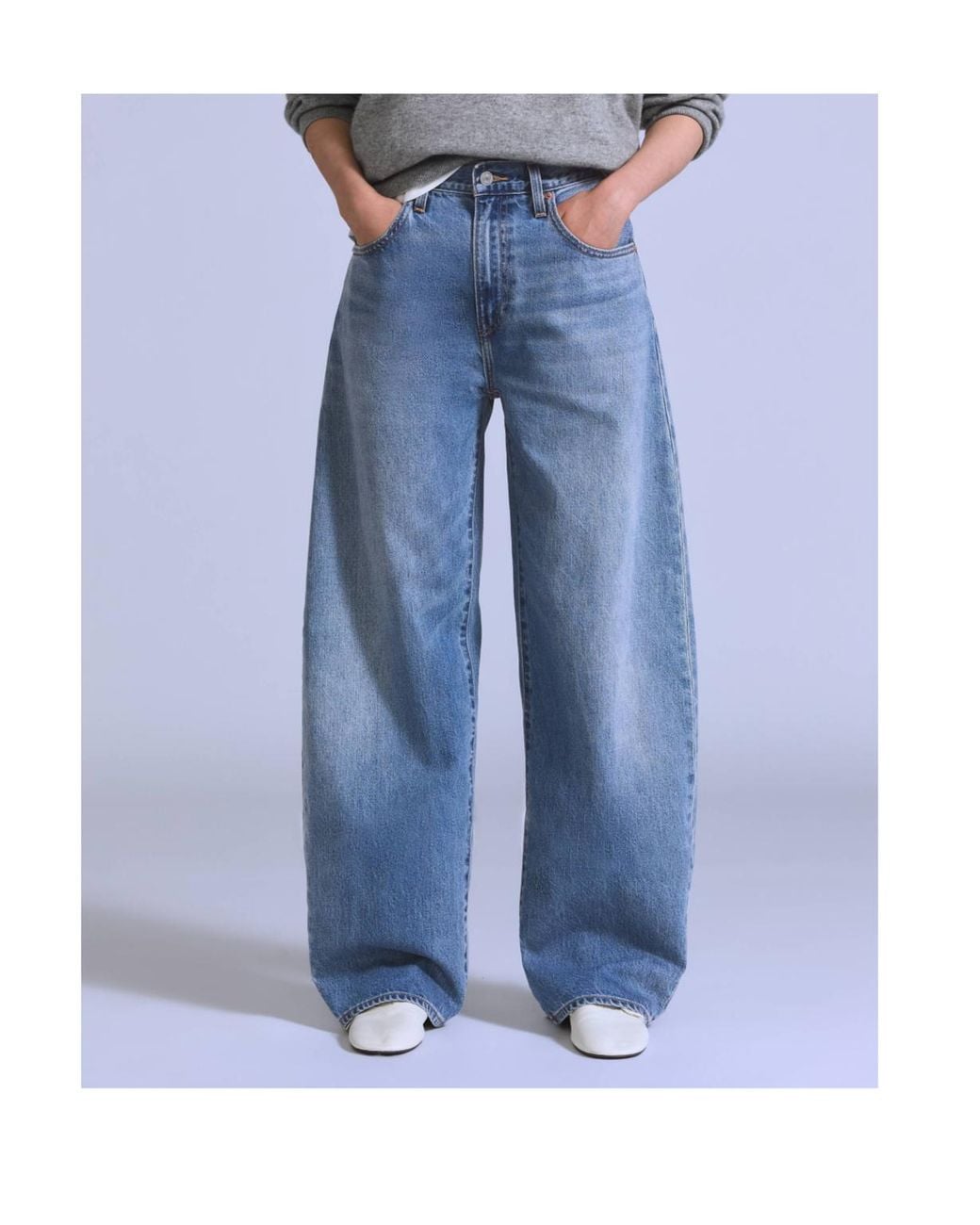 Levi's Blue Drop Barrel Jeans