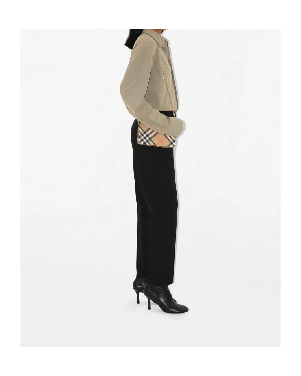 Burberry White Checked Chain-Linked Wallet