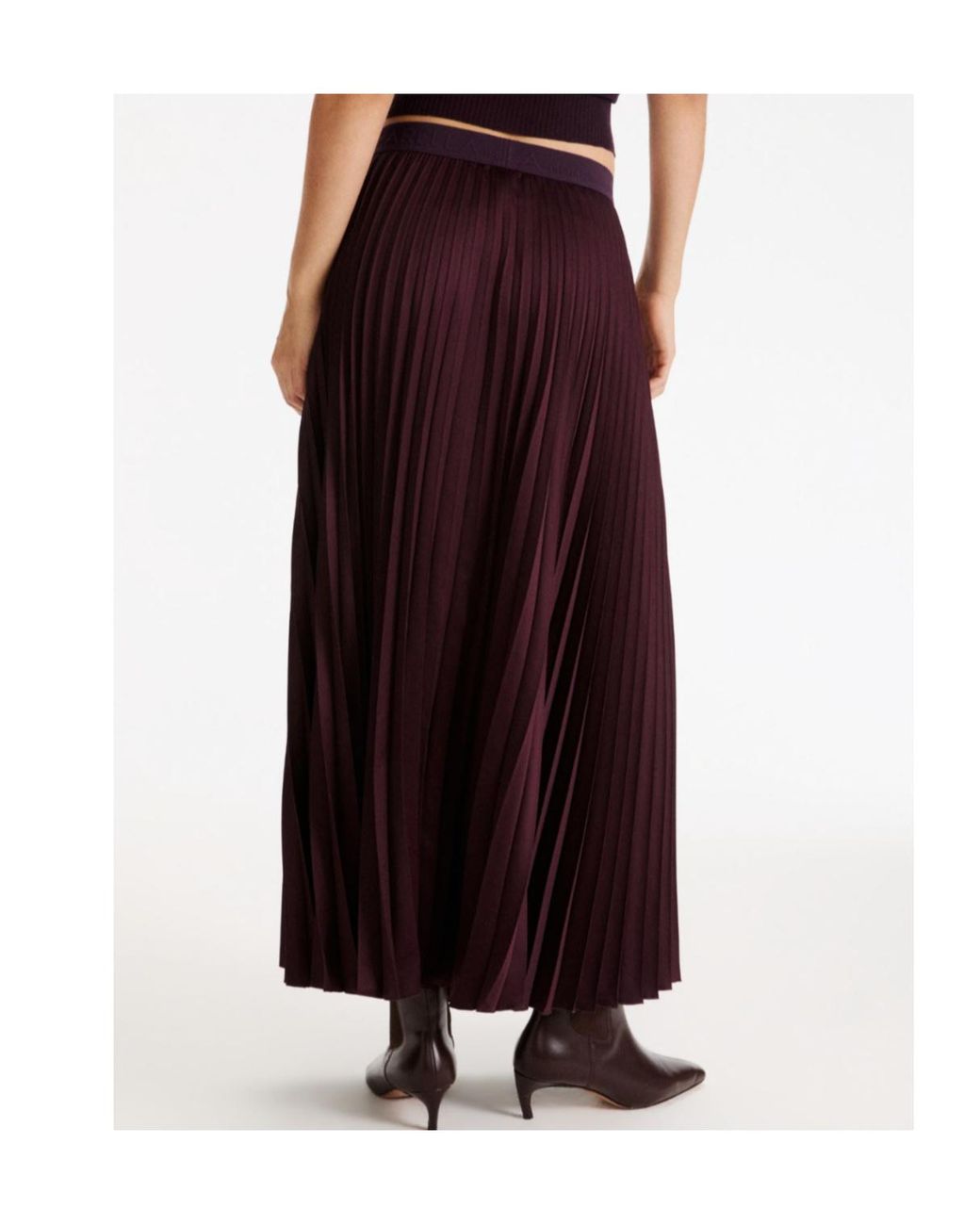 Marella Black Pleated Satin Skirt