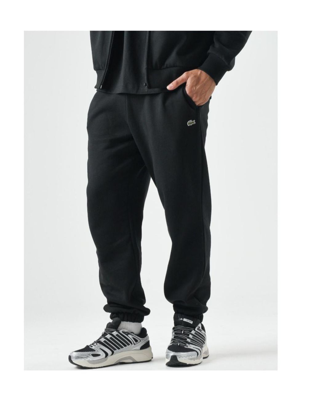 Lacoste Black Regular Fit Fleece Sweatpants for men