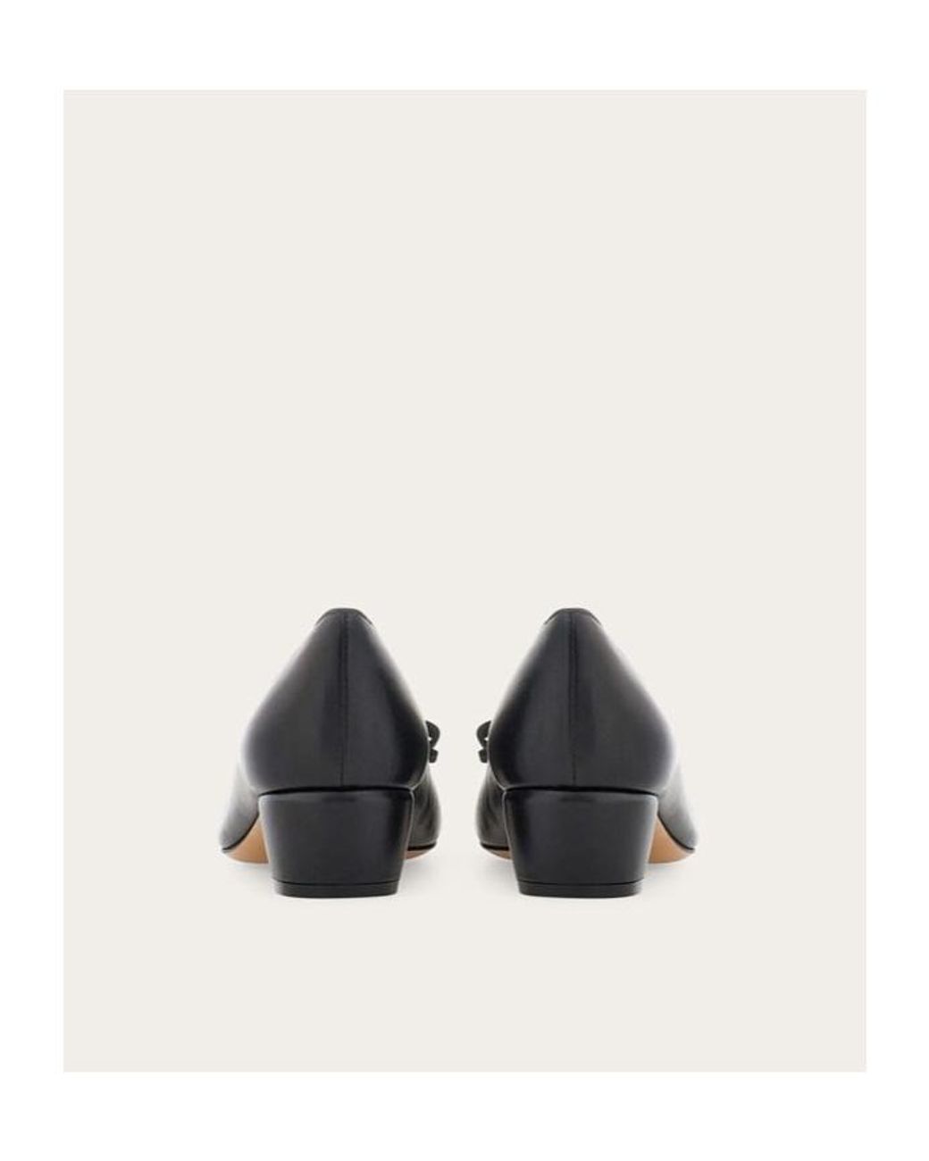 Ferragamo Brown Round Head Low-Heeled Shoes