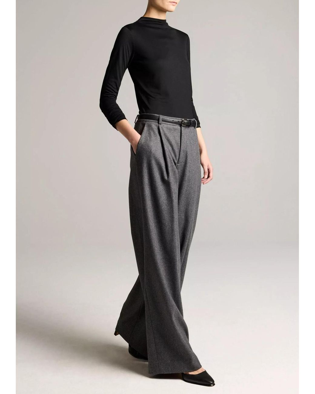 Vince Gray Wide-Leg Casual Trousers